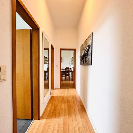 Attraktive Wohnung Im Schoenen Hinterhof 슈베린 외부 사진